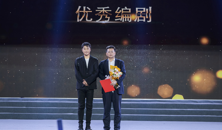 陈思诚监制《消失的她》入围北影节主竞赛 悬念迭起“好戏”开场